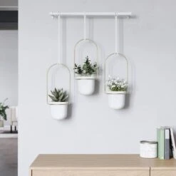 Umbra Lot De 3 Pots Suspendus Triflora -Noël Décorer Magasin 1000247901 210216 15365300031 MOOD DETAILS P000000001000247901 mood