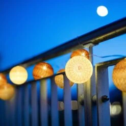 Guirlande Lumineuse LED 10 Boules Coton -Noël Décorer Magasin 18c4396873cd4c4ca0658b850a068e88