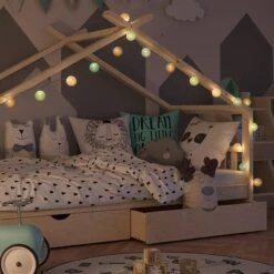 Guirlande Cotton Balls 310cm Vert 9 Guirlande Cotton Balls 310cm Vert -Noël Décorer Magasin 7c688f4ac9764a20b216853f805c6ccb