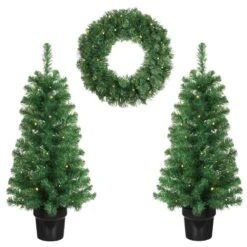 Lot De Sapins De Noël Et Couronne