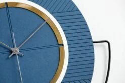 Horloge Murale Design THE PASSENGER. -Noël Décorer Magasin d53e8a3399b5419b8dfac98dbb260ec6